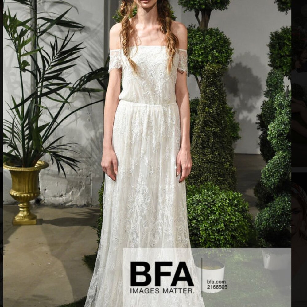 Alice + Olivia Aurelia Embellished Gown size 6